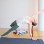 Tara Stiles - Energize Yoga for Clarity - Tara - 1 Hour
